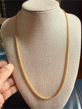18k Saudi Good Rope chain 20” long